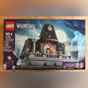 Wednesday Addams LEGO-Inspired Haunted Balcony Set — Black & Gray with Accents